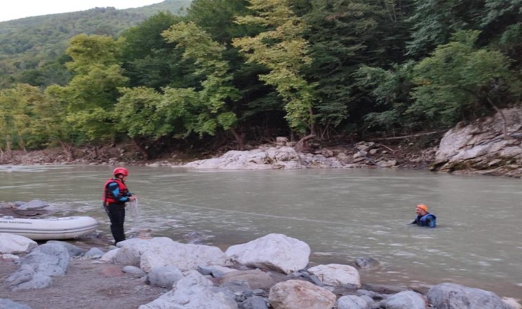 Akıntıya kapıldı, cansız bedeni bulundu