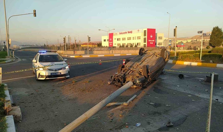 Feci kaza: Baba ve oğlu ölüm ayırdı