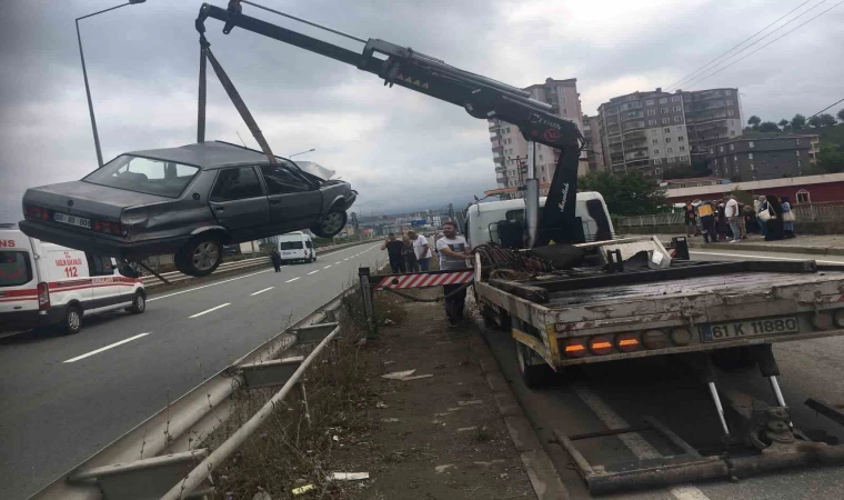 Rize’de otomobil ile minibüs çarpıştı: 1 yaralı