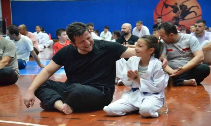 ’Babamla karate yapıyorum’ etkinliğinde unutulmaz bir gün yaşadılar