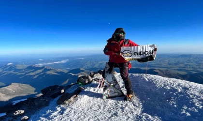 Giresun ve Ordulu dağcılar Kafkasların ve Avrupa’nın zirvesinde